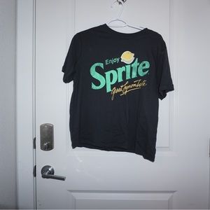 Sprite Tee cropped
